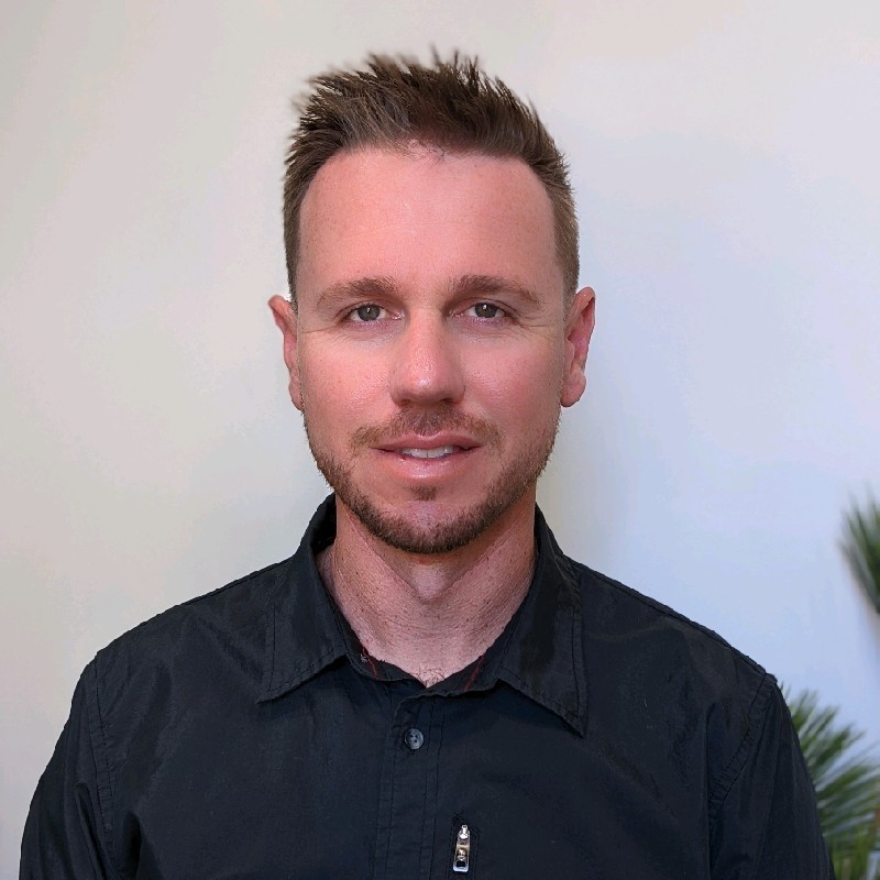 Austin Emery headshot